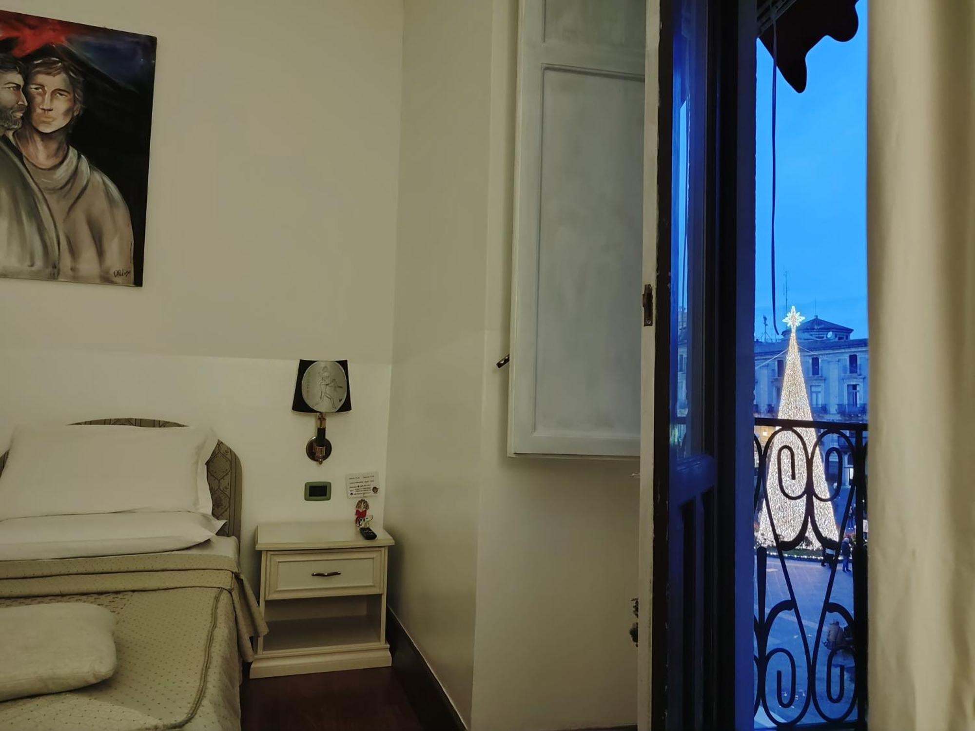 B&B Palazzo Sant'Alfano Catania Exterior photo